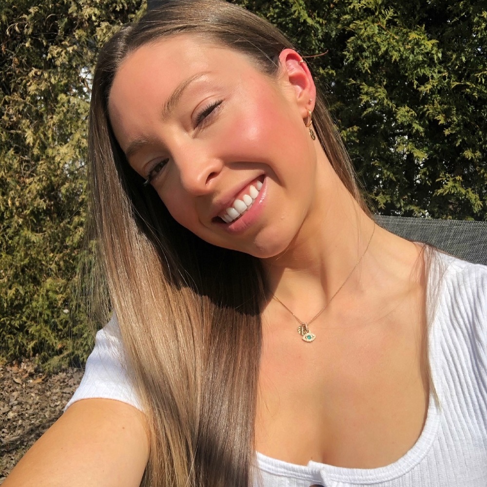 Meet your Posher, Geneviève